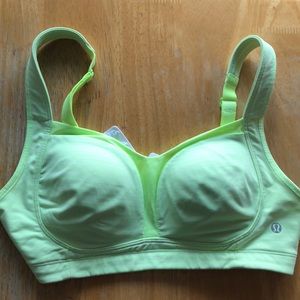 Lululemon high impact sports bra NWOT